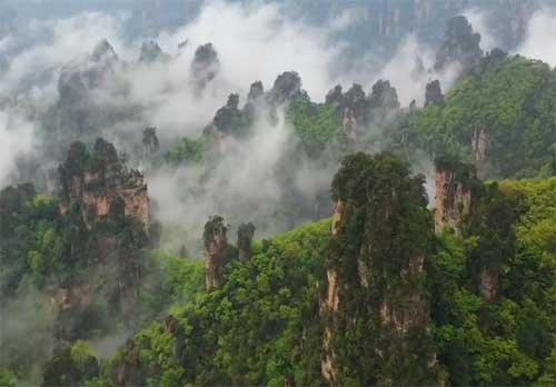 重慶市內(nèi)、武隆、長(zhǎng)江三峽、張家界連線(xiàn)（純玩）七日游